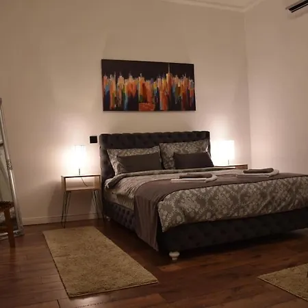 In With Small Parking Space *